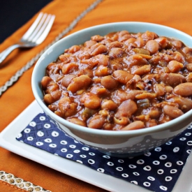 Slow Cooker Baked Beans