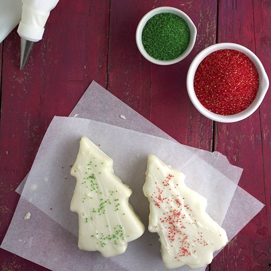 Christmas Tree Snack Cakes